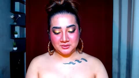 Nira   NOT INTO CHEAP GUYS  online show from 03/16/26, 12:27