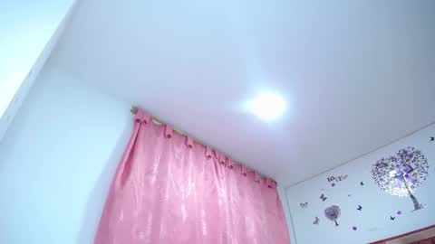 Snapshot of xayunrin chatting on 02/28/25, 02:31 xayu online show from 02/28/25, 02:31