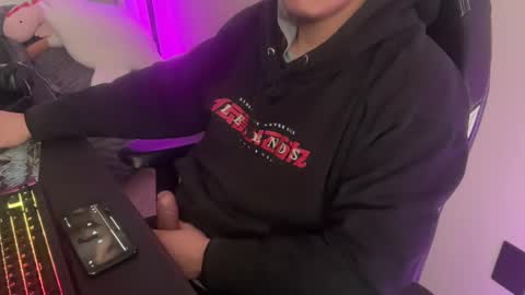 xburst online show from 02/09/25, 09:06