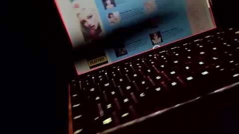 xcfqyiauondf online show from 11/20/25, 12:27