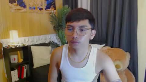 Charlie online show from 10/08/25, 01:53