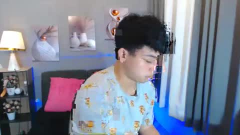 Charlie online show from 02/15/26, 05:53