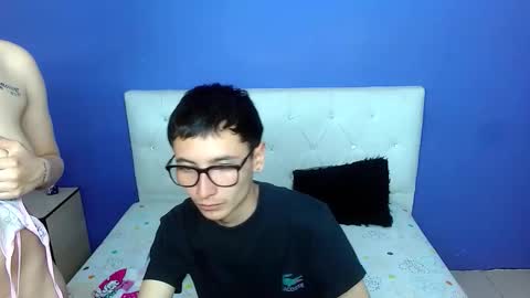 xcoupleplayxx online show from 05/28/26, 03:26