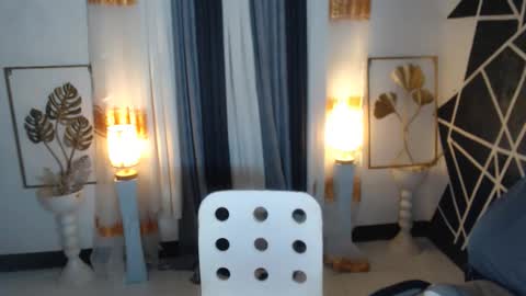 Snapshot of xcumshotselfsucker4ux chatting on 12/09/24, 06:35 Candy Lily online show from 12/09/24, 06:35