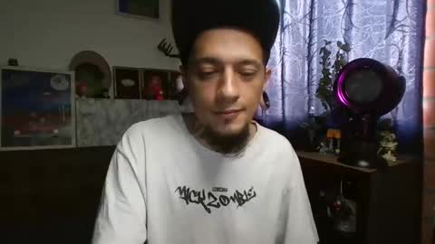 xdantex19 online show from 04/16/26, 03:02