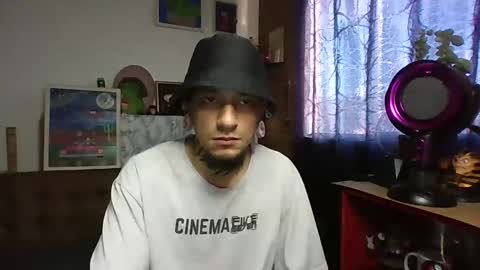 xdantex19 online show from 05/20/26, 01:39