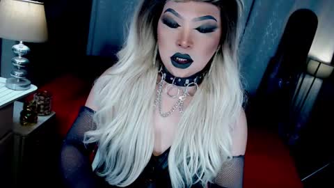 Zhavia online show from 10/16/25, 02:45