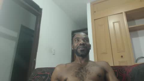 Snapshot of xdonvictor chatting on 12/24/24, 11:44 Victor online show from 12/24/24, 11:44