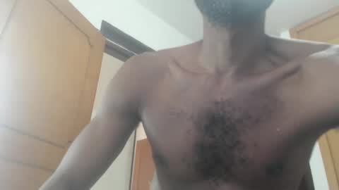 Snapshot of xdonvictor chatting on 01/03/25, 01:03 Victor online show from 01/03/25, 01:03