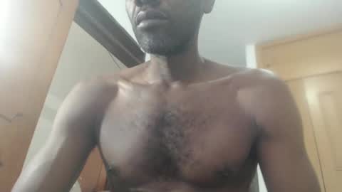 Snapshot of xdonvictor chatting on 01/14/25, 12:14 Victor online show from 01/14/25, 12:14