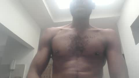 Snapshot of xdonvictor chatting on 10/08/25, 02:36 Victor online show from 10/08/25, 02:36