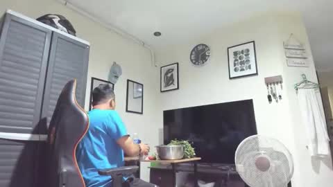 Snapshot of xdreamangel chatting on 01/05/25, 09:48 xdreamangel online show from 01/05/25, 09:48