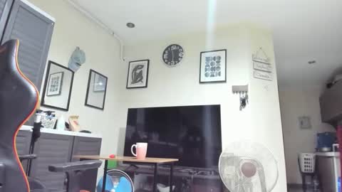 Snapshot of xdreamangel chatting on 01/13/25, 10:03 xdreamangel online show from 01/13/25, 10:03