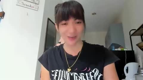 Snapshot of xdreamangel chatting on 03/08/25, 04:12 xdreamangel online show from 03/08/25, 04:12