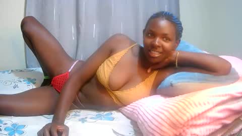 xeenah online show from 11/04/25, 08:19