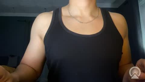 xeesaa online show from 04/24/26, 11:01