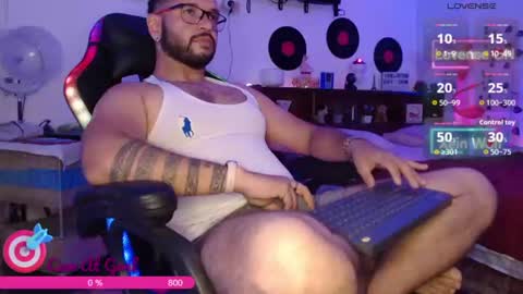 Snapshot of xein_wolf chatting on 06/25/26, 03:06 Xein Independent Model online show from 06/25/26, 03:06