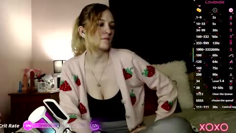 EllieeRose online show from 09/22/25, 11:29