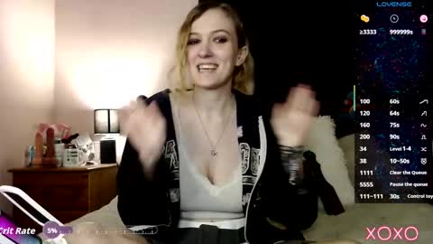 EllieeRose online show from 10/10/25, 08:19