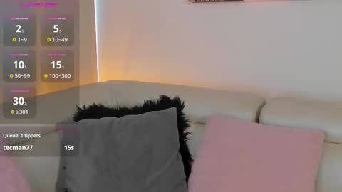 Snapshot of xena_bush chatting on 09/17/25, 02:41 xena_bush online show from 09/17/25, 02:41