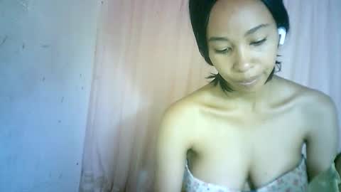 Snapshot of xenna610827 chatting on 01/24/25, 06:24 xenna610827 online show from 01/24/25, 06:24