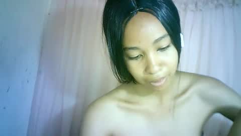 Snapshot of xenna610827 chatting on 01/24/25, 08:22 xenna610827 online show from 01/24/25, 08:22