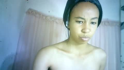 Snapshot of xenna610827 chatting on 01/25/25, 06:24 xenna610827 online show from 01/25/25, 06:24