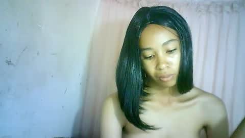 Snapshot of xenna610827 chatting on 01/25/25, 10:07 xenna610827 online show from 01/25/25, 10:07