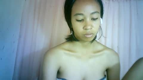 Snapshot of xenna610827 chatting on 01/27/25, 08:18 xenna610827 online show from 01/27/25, 08:18