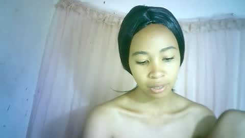 Snapshot of xenna610827 chatting on 01/28/25, 03:25 xenna610827 online show from 01/28/25, 03:25