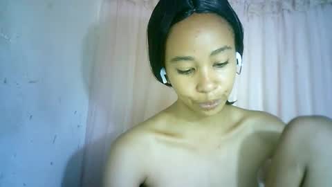 Snapshot of xenna610827 chatting on 01/28/25, 06:39 xenna610827 online show from 01/28/25, 06:39