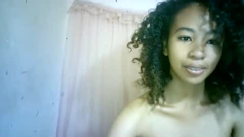 Snapshot of xenna610827 chatting on 01/30/25, 03:11 xenna610827 online show from 01/30/25, 03:11