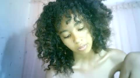 Snapshot of xenna610827 chatting on 01/30/25, 06:13 xenna610827 online show from 01/30/25, 06:13