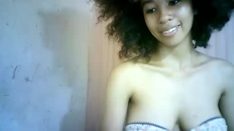 Snapshot of xenna610827 chatting on 02/02/25, 10:24 xenna610827 online show from 02/02/25, 10:24