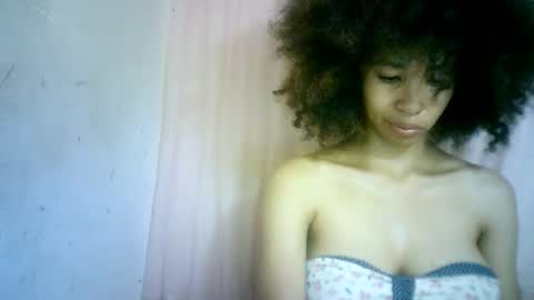 Snapshot of xenna610827 chatting on 02/02/25, 07:35 xenna610827 online show from 02/02/25, 07:35