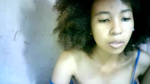 Snapshot of xenna610827 chatting on 02/07/25, 07:06 xenna610827 online show from 02/07/25, 07:06