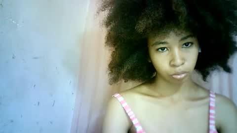 Snapshot of xenna610827 chatting on 02/08/25, 09:03 xenna610827 online show from 02/08/25, 09:03