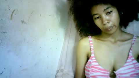 Snapshot of xenna610827 chatting on 02/08/25, 07:05 xenna610827 online show from 02/08/25, 07:05