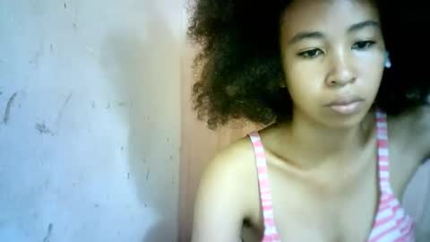 Snapshot of xenna610827 chatting on 02/09/25, 08:33 xenna610827 online show from 02/09/25, 08:33