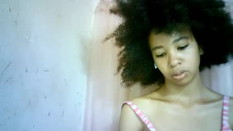 Snapshot of xenna610827 chatting on 02/11/25, 06:51 xenna610827 online show from 02/11/25, 06:51