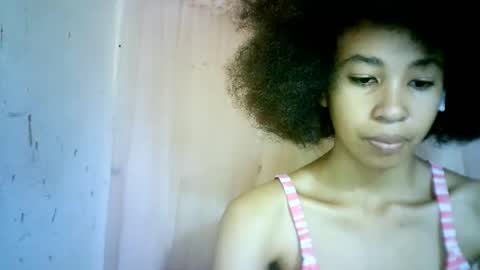 Snapshot of xenna610827 chatting on 03/06/25, 10:41 xenna610827 online show from 03/06/25, 10:41