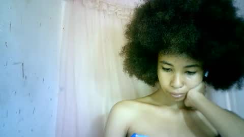 Snapshot of xenna610827 chatting on 03/06/25, 05:54 xenna610827 online show from 03/06/25, 05:54