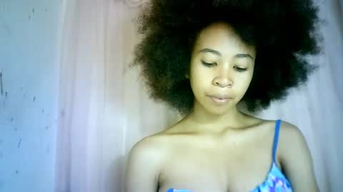 Snapshot of xenna610827 chatting on 03/08/25, 08:11 xenna610827 online show from 03/08/25, 08:11