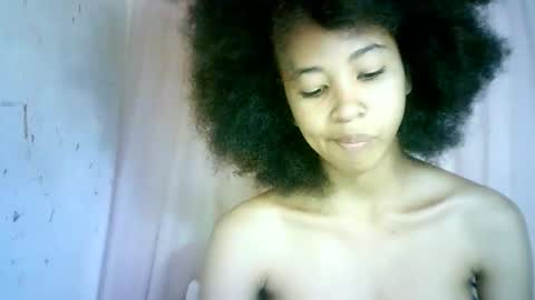 Snapshot of xenna610827 chatting on 03/09/25, 11:25 xenna610827 online show from 03/09/25, 11:25