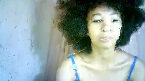 Snapshot of xenna610827 chatting on 03/10/25, 05:00 xenna610827 online show from 03/10/25, 05:00