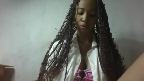 Snapshot of xenna610827 chatting on 02/06/26, 08:18 xenna610827 online show from 02/06/26, 08:18