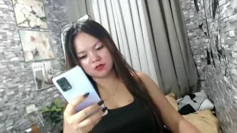 xexy_kate143 online show from 11/12/25, 07:09