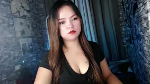 xexy_kate143 online show from 11/19/25, 10:26