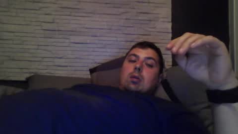 Snapshot of xfikusx44 chatting on 10/31/25, 04:52 xfikusx44 online show from 10/31/25, 04:52