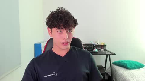 xhan online show from 02/20/25, 03:45